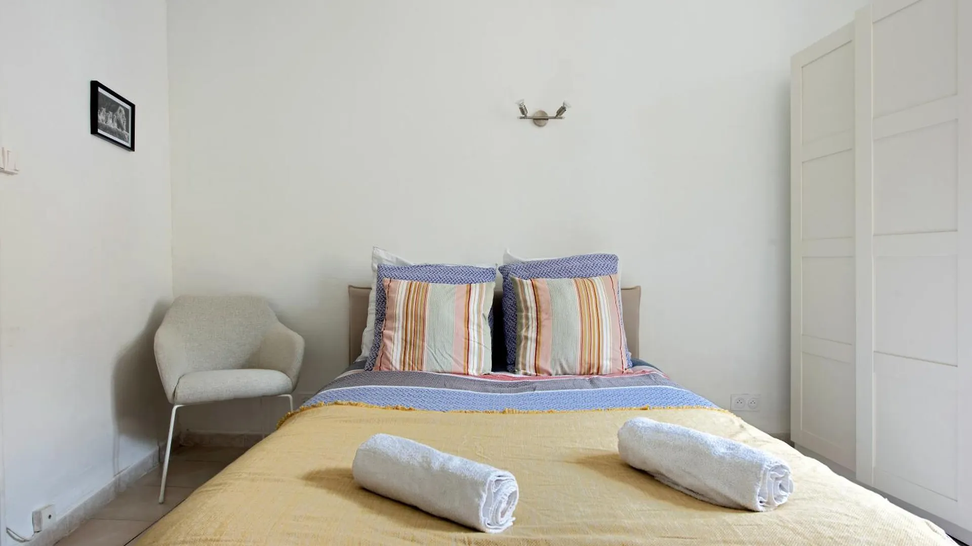 Apartment Studio Romarin La Fare-les-Oliviers